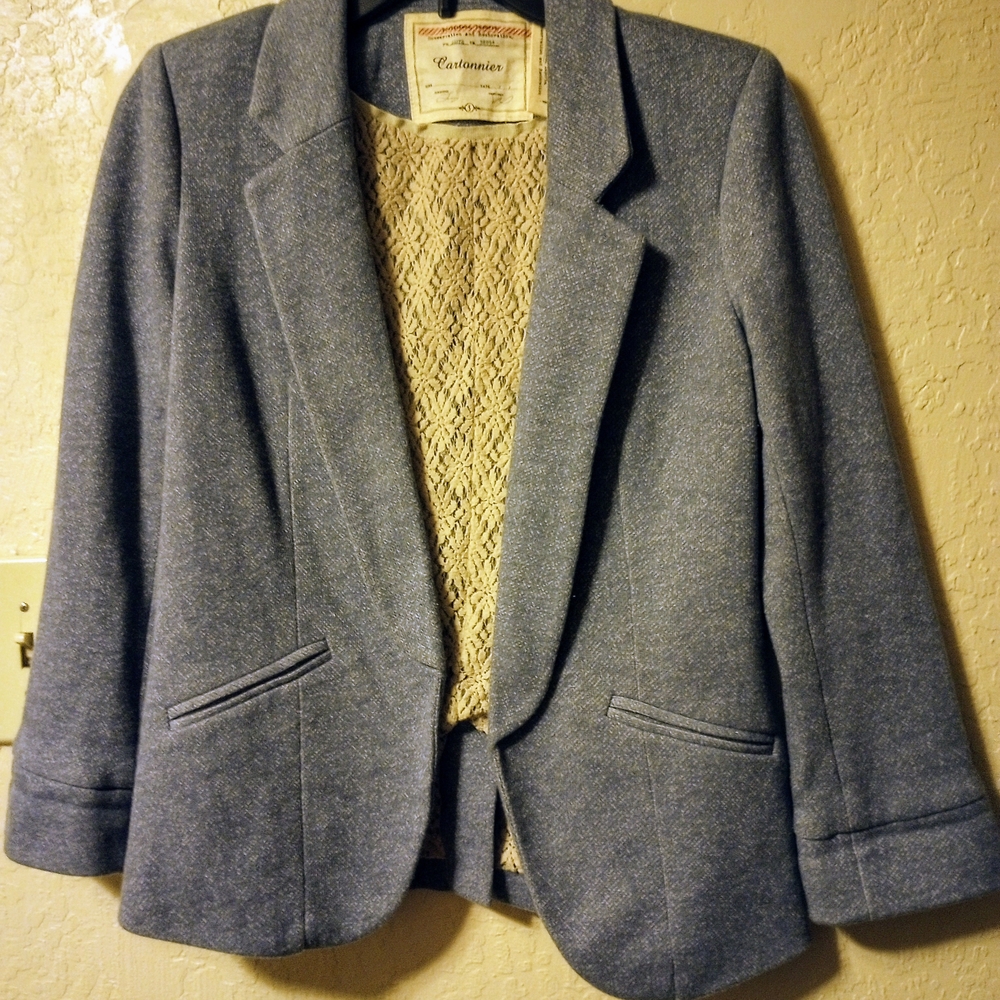 Cartonnier Blue Structured Blazer with Notched Lapels